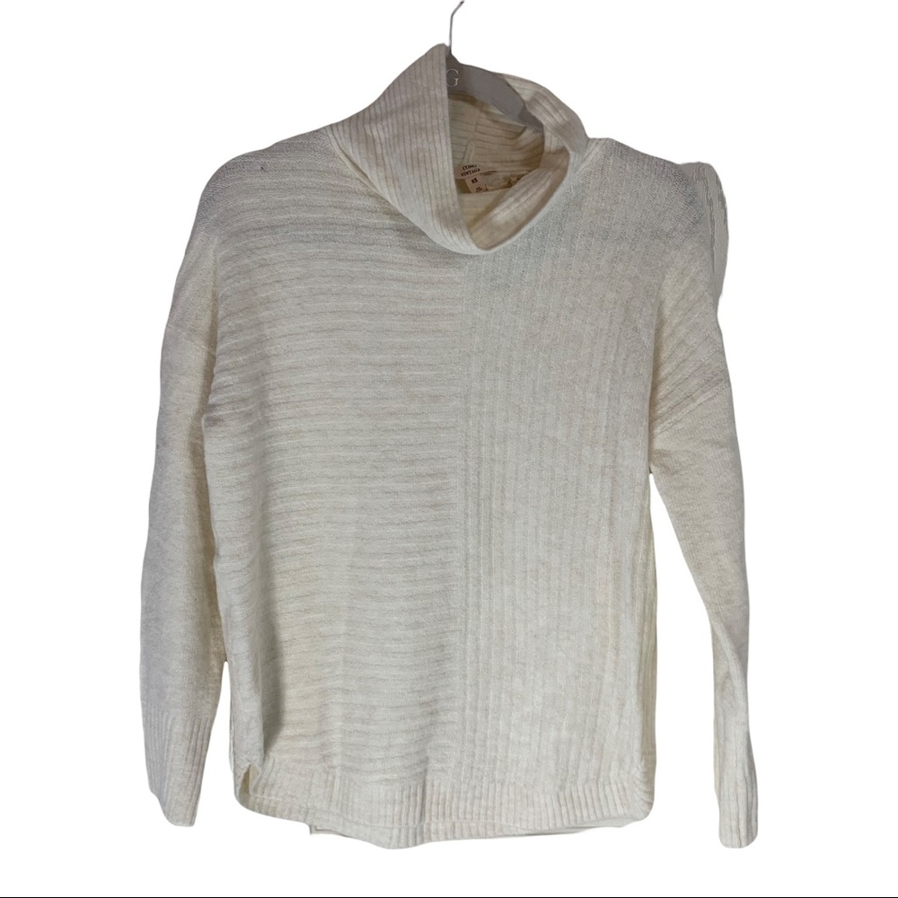 Como Vintage Nordstrom Cow Neck Sweater Size‎ XS Women's Ivory
4222